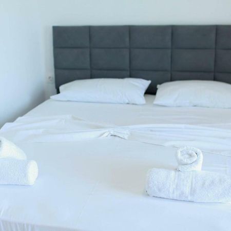 Mihalis Apartments ヒマラ エクステリア 写真